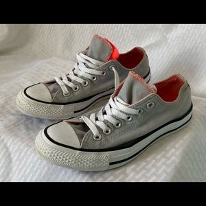 Converse Low tops